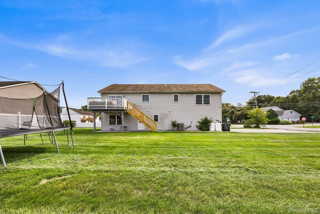 1 Sanford Avenue, Chester, NY 10918