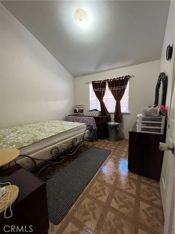 740 Hazelhurst Way, Coalinga, CA 93210