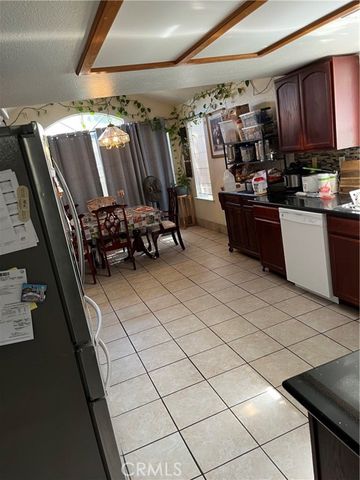 740 Hazelhurst Way, Coalinga, CA 93210