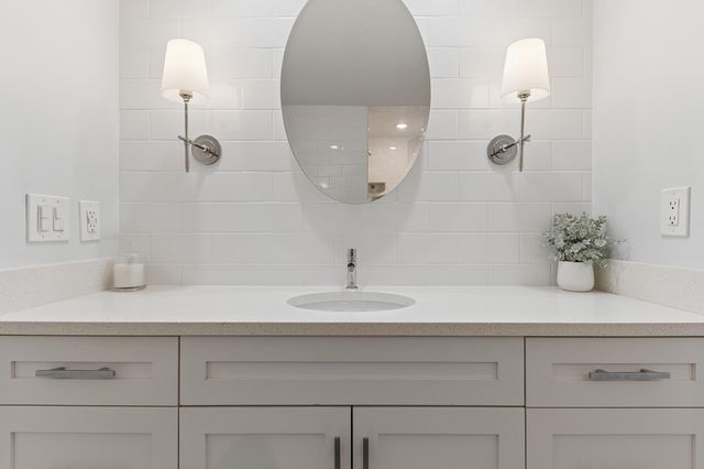 555 SE 6th Avenue 1f, Delray Beach, FL 33483