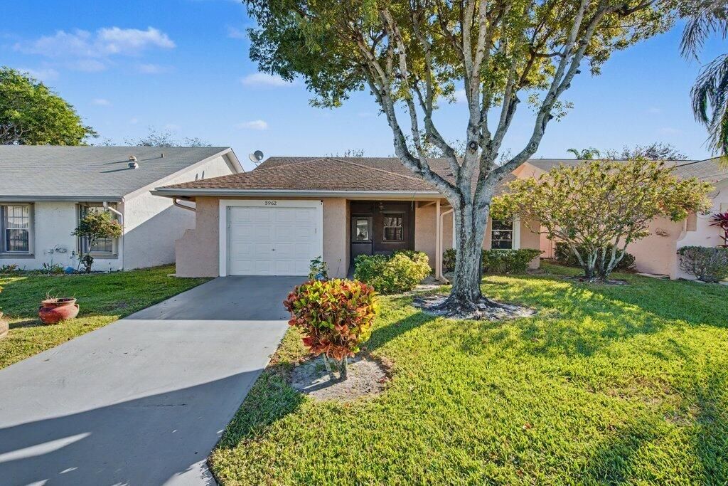 3962 Dafilee Circle, West Palm Beach, FL 33417