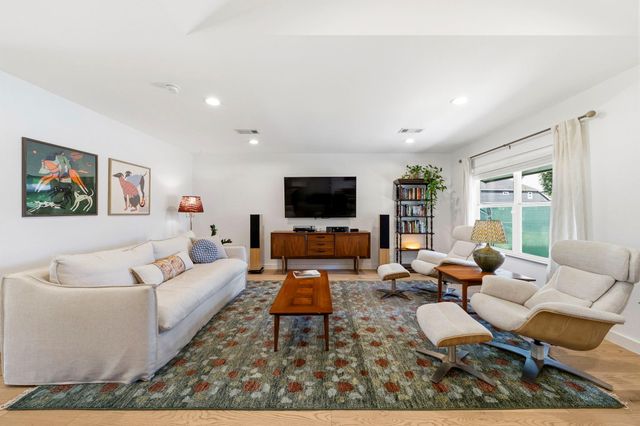 2115 Althea Drive, Houston, TX 77018