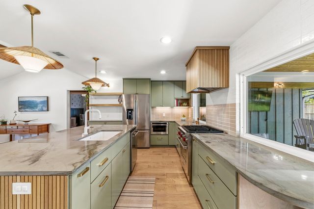 2115 Althea Drive, Houston, TX 77018