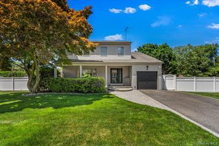 19 Evon Drive, Syosset, NY 11791