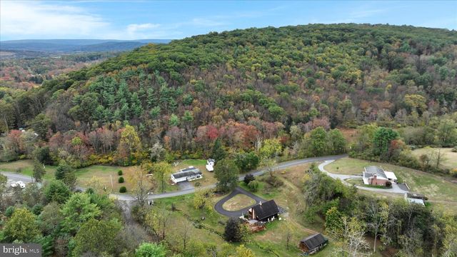 509 E SECOND MOUNTAIN RD, Orwigsburg, PA 17961