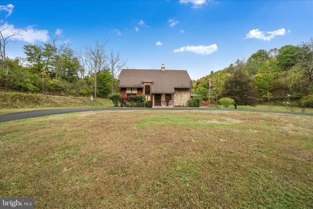 509 E SECOND MOUNTAIN RD, Orwigsburg, PA 17961