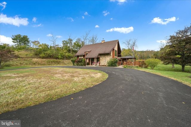 509 E SECOND MOUNTAIN RD, Orwigsburg, PA 17961