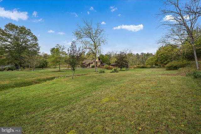 509 E SECOND MOUNTAIN RD, Orwigsburg, PA 17961
