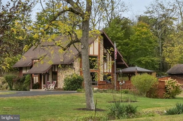 509 E SECOND MOUNTAIN RD, Orwigsburg, PA 17961