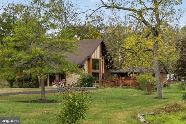 509 E SECOND MOUNTAIN RD, Orwigsburg, PA 17961