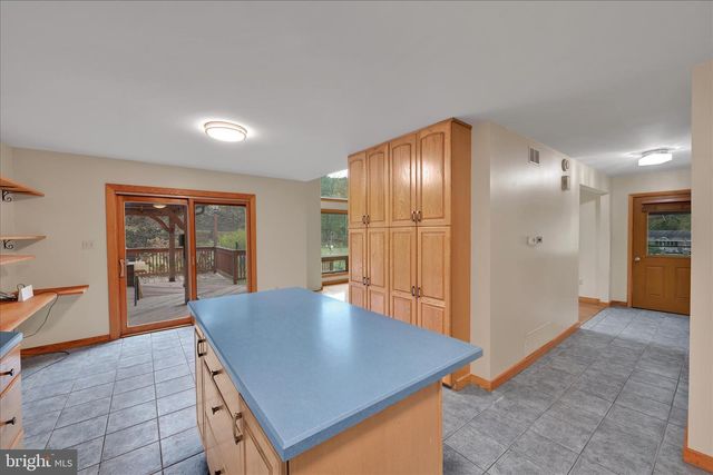 509 E SECOND MOUNTAIN RD, Orwigsburg, PA 17961
