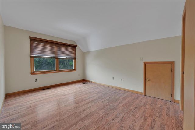 509 E SECOND MOUNTAIN RD, Orwigsburg, PA 17961