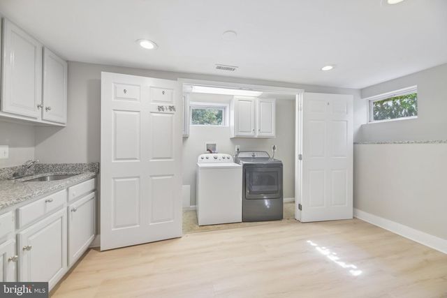 11041 MONTGOMERY RD, Beltsville, MD 20705