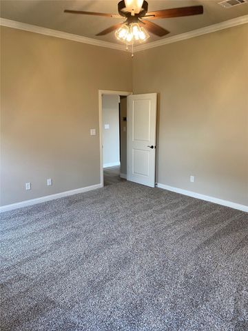 3005 Promenade Drive, Granbury, TX 76049