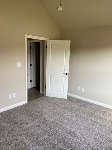 3005 Promenade Drive, Granbury, TX 76049