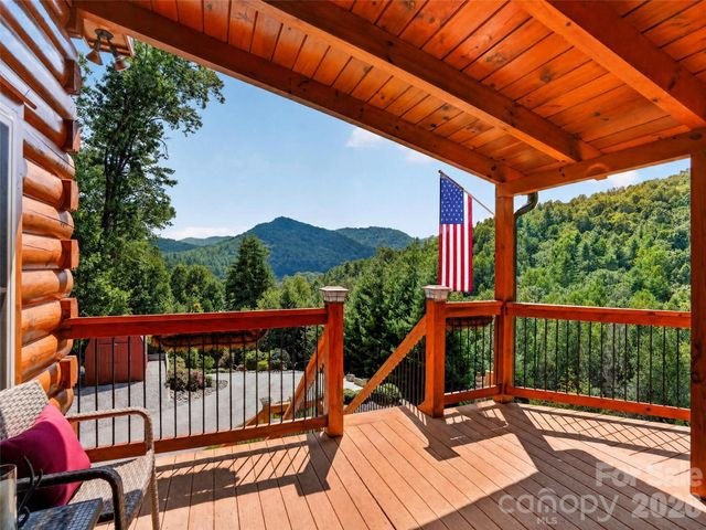 364 Rock Creek Road, Zirconia, NC 28790