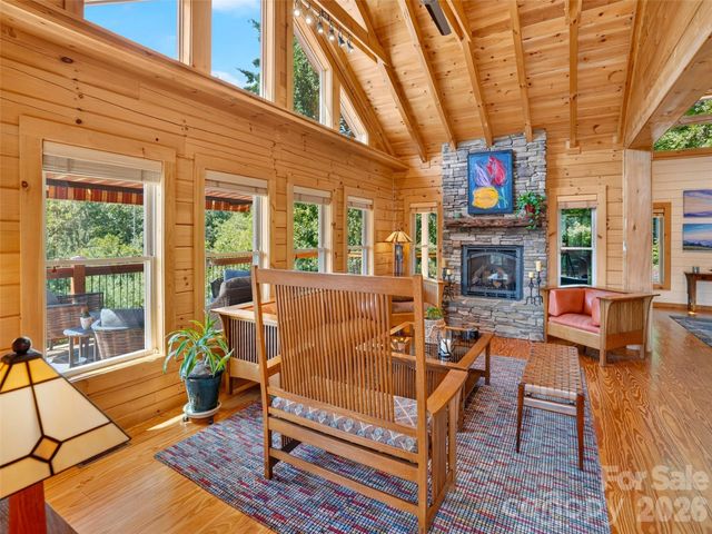 364 Rock Creek Road, Zirconia, NC 28790
