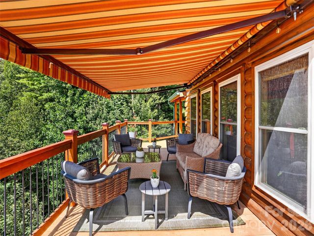 364 Rock Creek Road, Zirconia, NC 28790