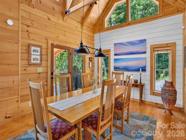 364 Rock Creek Road, Zirconia, NC 28790