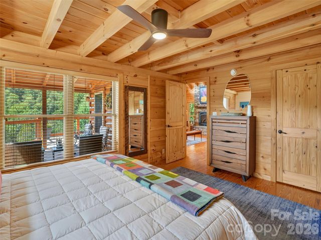 364 Rock Creek Road, Zirconia, NC 28790