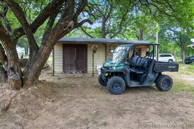 528 Stephens Road, Eufaula, OK 74432