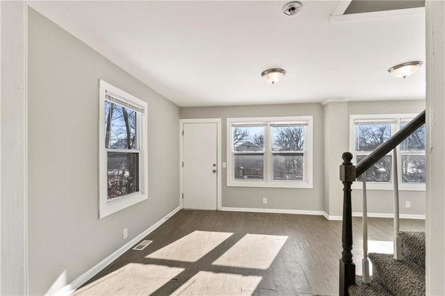 1119 E 84th Street, Kansas City, MO 64131