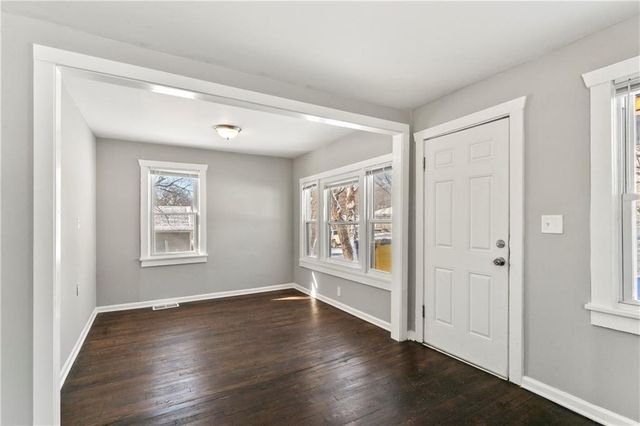 1119 E 84th Street, Kansas City, MO 64131