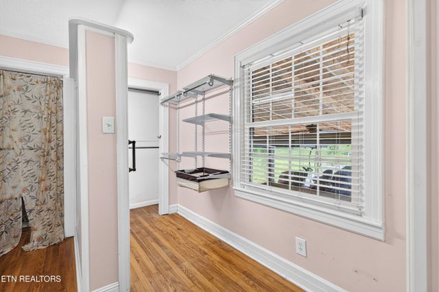 1049 Mitchell Ave, Cookeville, TN 38501