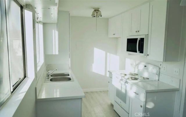 23232 orange av, Lake Forest, CA 92630