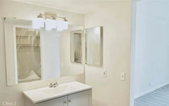 23232 orange av, Lake Forest, CA 92630