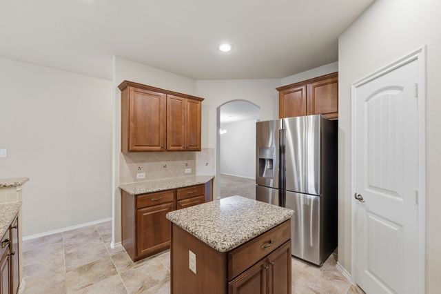 316 Rocky Pine Road, Mckinney, TX 75072