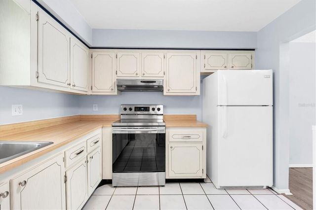 1706 BELLEAIR FOREST DRIVE 146, Belleair, FL 33756