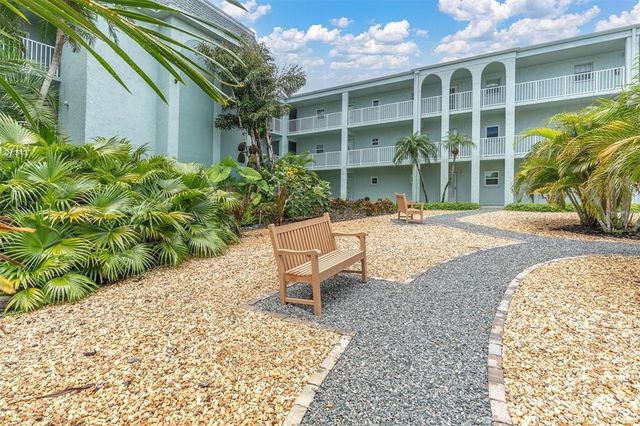 1706 BELLEAIR FOREST DRIVE 146, Belleair, FL 33756
