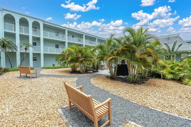 1706 BELLEAIR FOREST DRIVE 146, Belleair, FL 33756