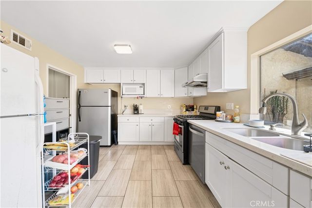 1678 Aspen Village, West Covina, CA 91791