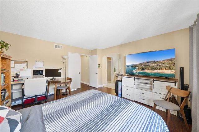 1678 Aspen Village, West Covina, CA 91791