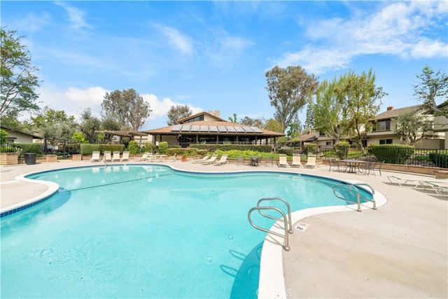 1678 Aspen Village, West Covina, CA 91791