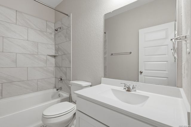 248 Kinsley Way, New Braunfels, TX 78130