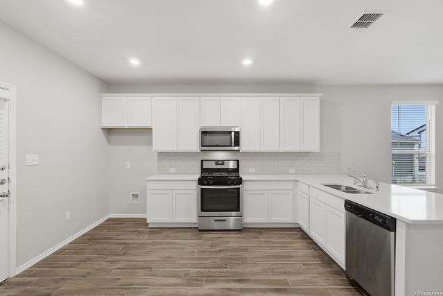 248 Kinsley Way, New Braunfels, TX 78130