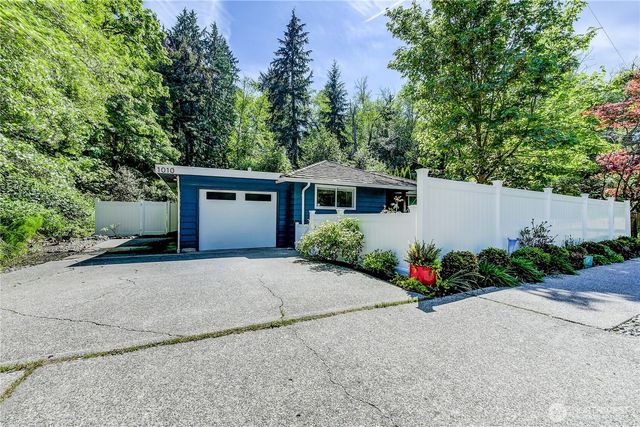 1010 Main Street, Edmonds, WA 98020