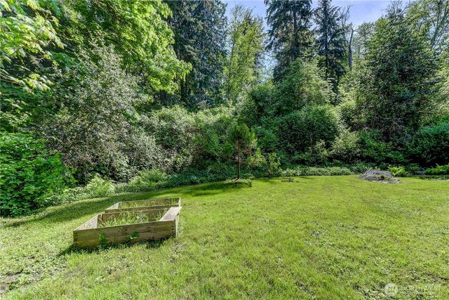 1010 Main Street, Edmonds, WA 98020