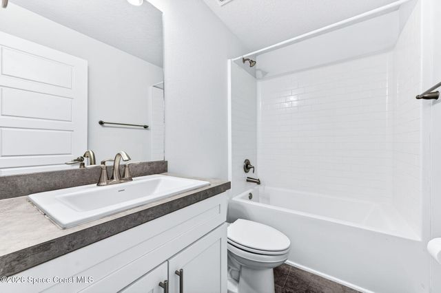 717 Gelaso Street SW, Palm Bay, FL 32908