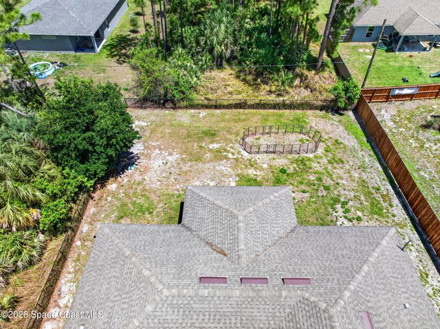 717 Gelaso Street SW, Palm Bay, FL 32908