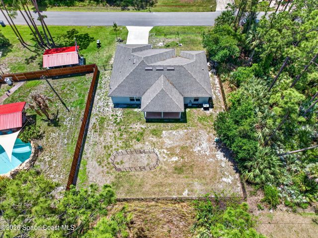 717 Gelaso Street SW, Palm Bay, FL 32908