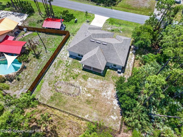 717 Gelaso Street SW, Palm Bay, FL 32908