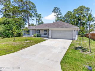 717 Gelaso Street SW, Palm Bay, FL 32908