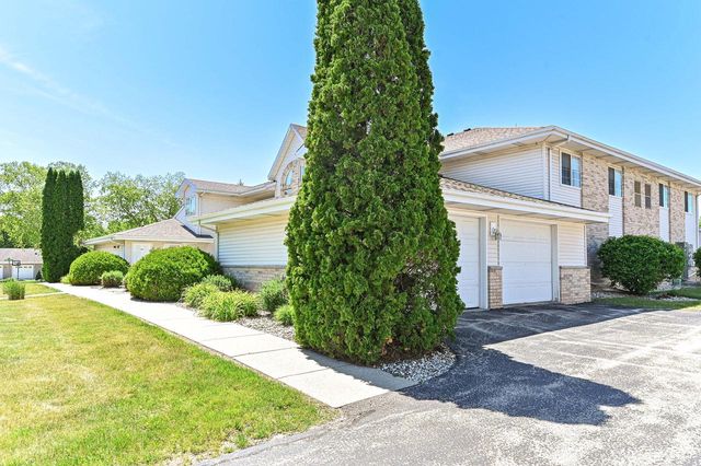 S83W19560 Apollo DRIVE, Muskego, WI 53150