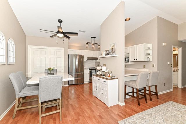 S83W19560 Apollo DRIVE, Muskego, WI 53150