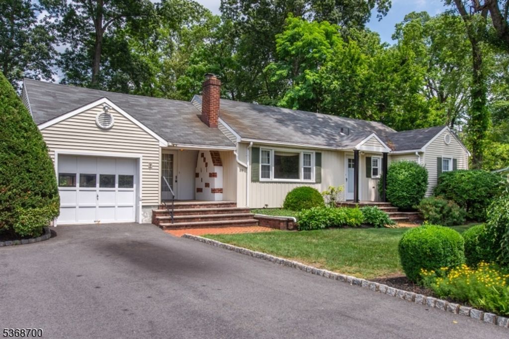 60 Riverside Dr, Denville Twp., NJ 07834