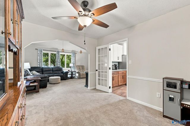 4410 Dogwood Drive SW, Decatur, AL 35603